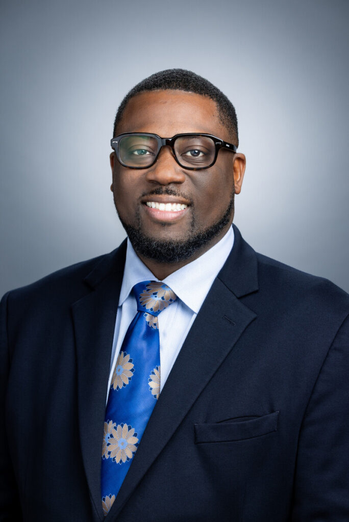 Aaron Henry Headshot